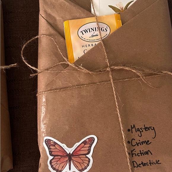 blind date with a book - Picture 1 of 1